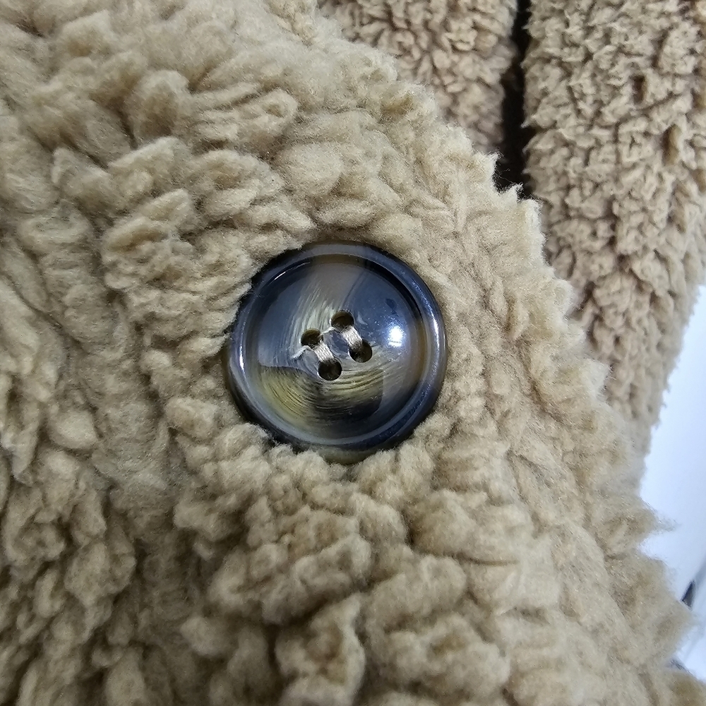 Derek Heart Sherpa Mushroom Shacket Size L - Picture 10 of 12